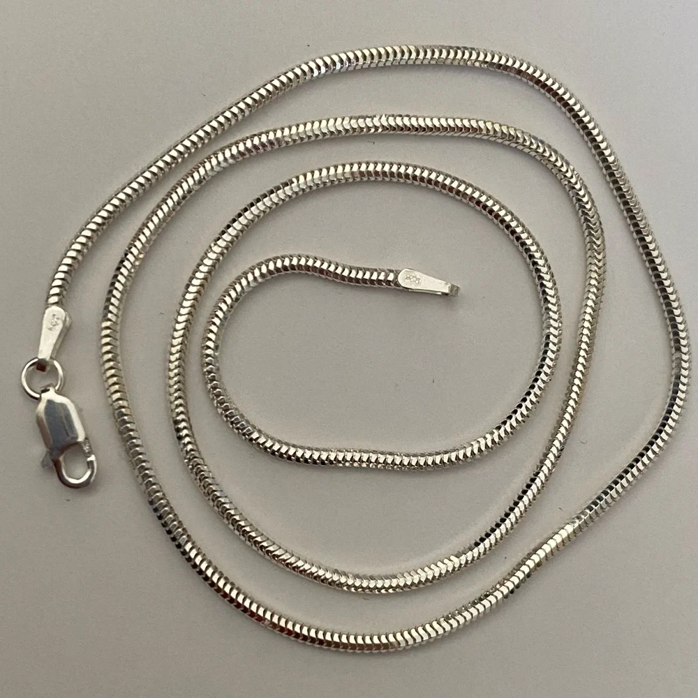 Unisex 19.5” 925 silver 2mm snake chain necklace 19.5 inches